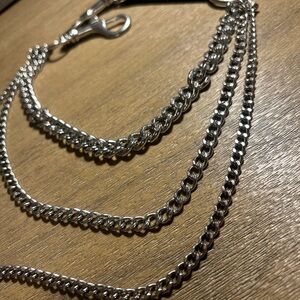 Men's Silver Chain Accessory